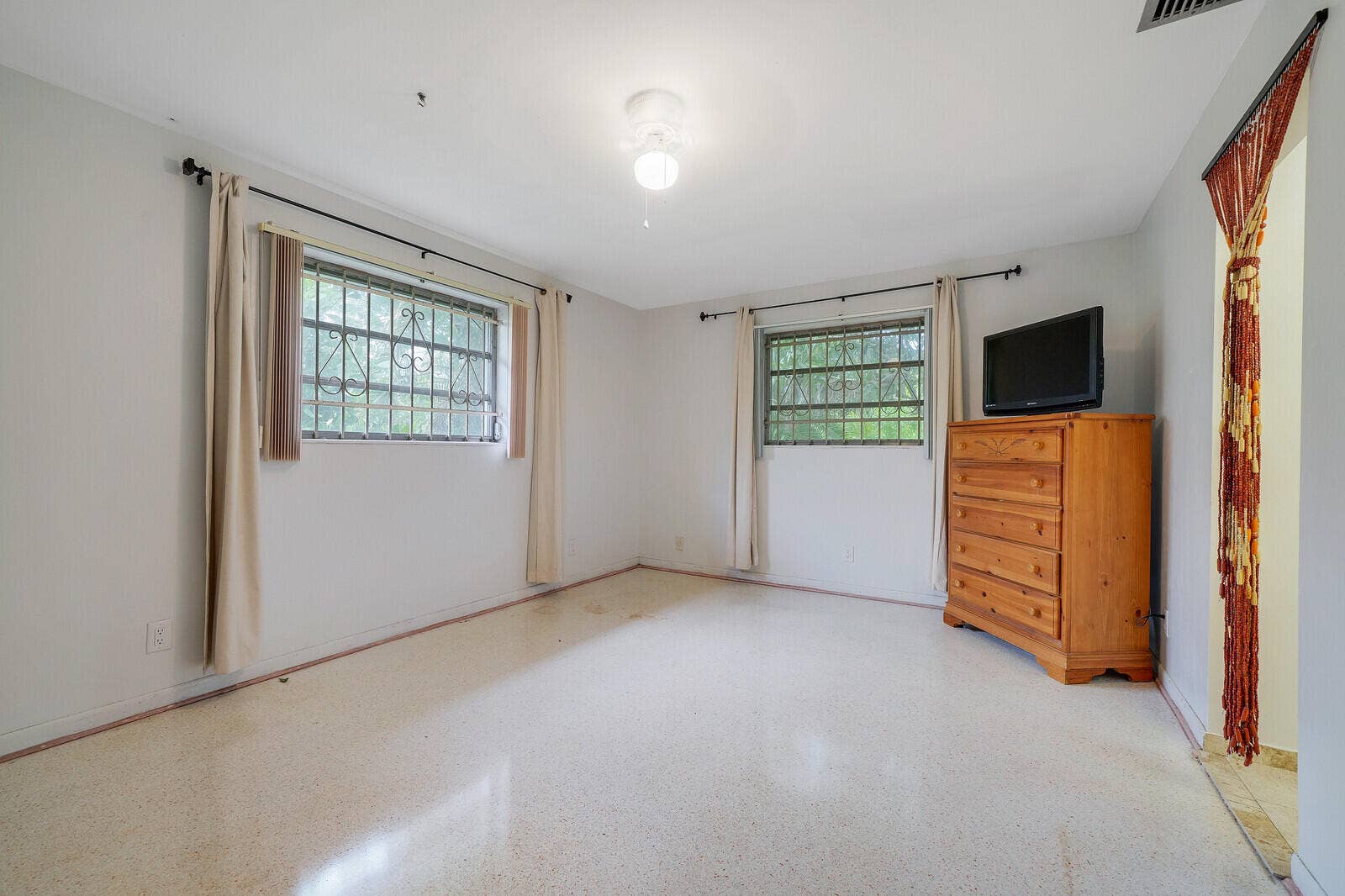 1612 42nd Street, West Palm Beach, FL 33407 19_Image_18_mls