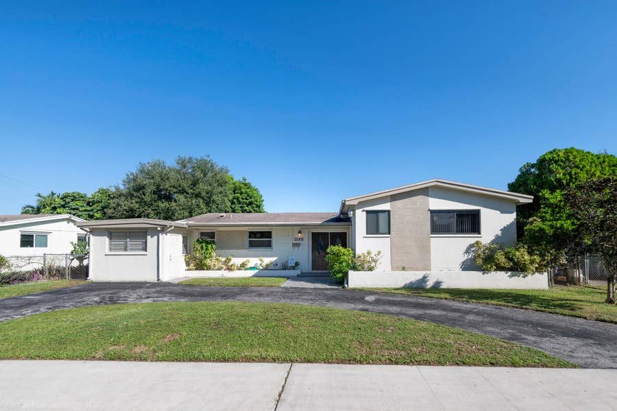 Property photo for 1185 NE 176TH Street, North Miami Beach, FL