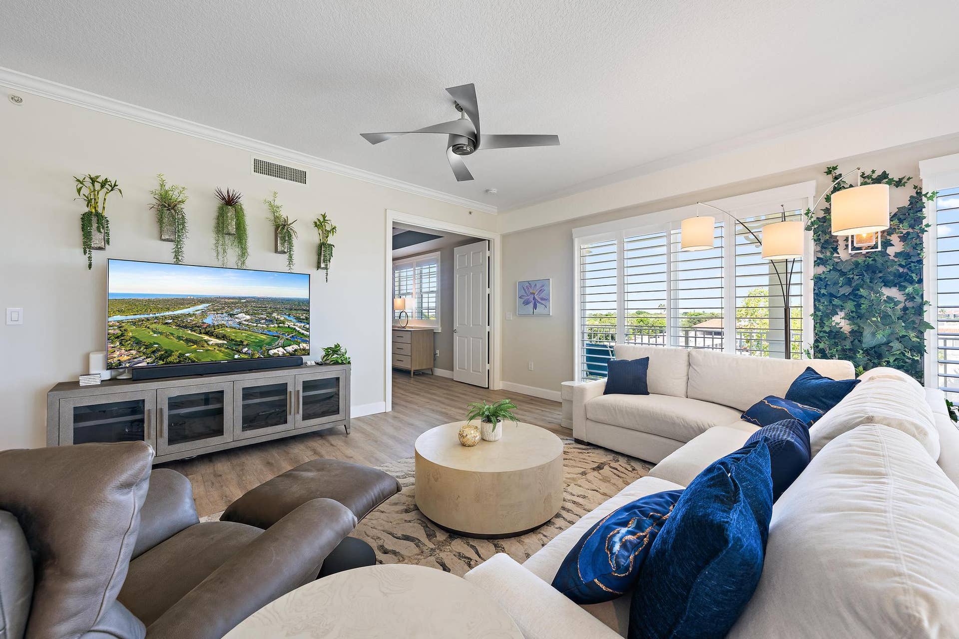 810 Juno Ocean Walk, #401, Juno Beach, FL 33408 LIVING ROOM
