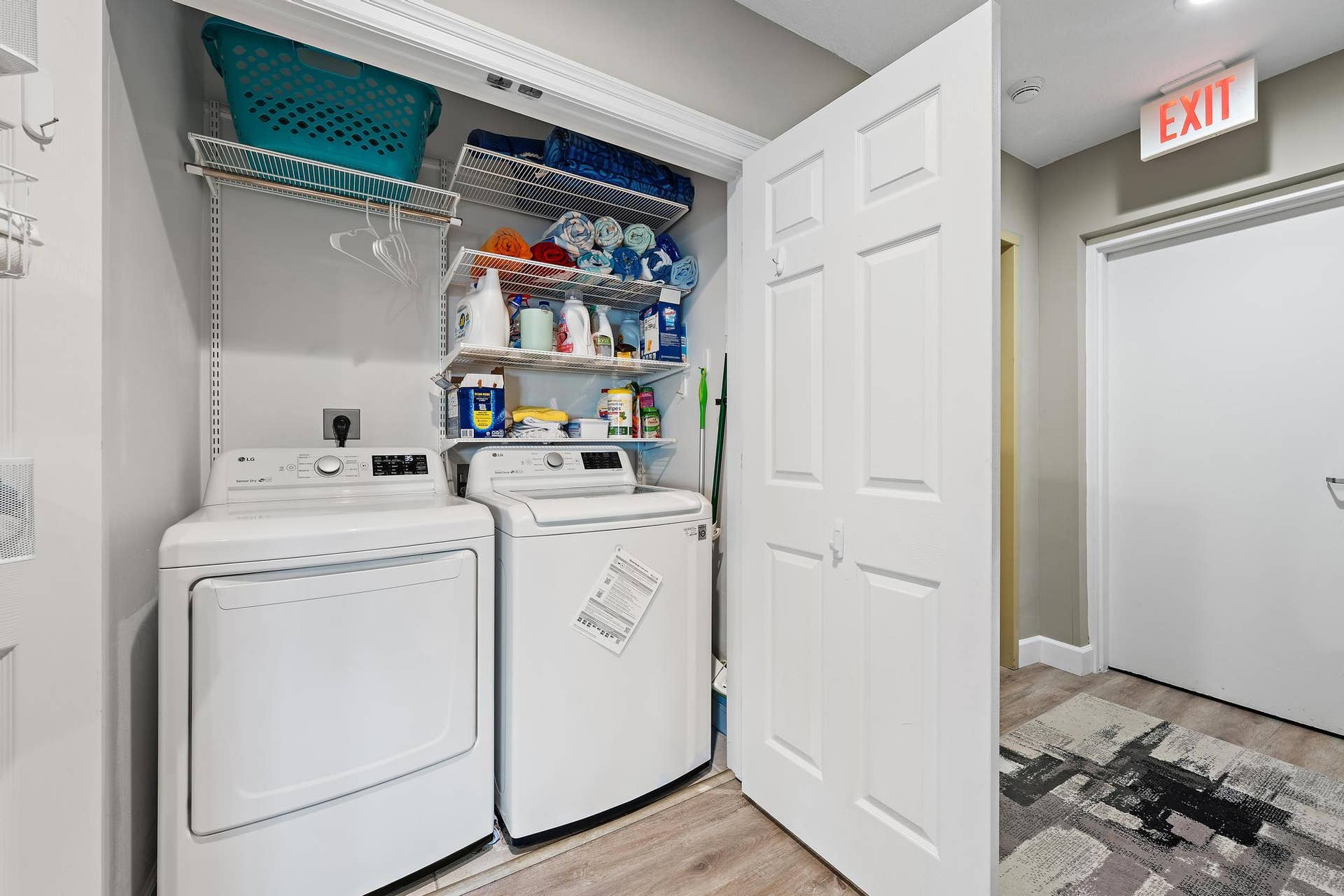 810 Juno Ocean Walk, #401, Juno Beach, FL 33408 WASHER/DRYER
