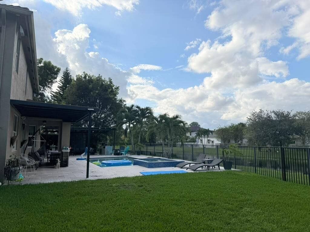 4251 E SENECA Avenue, Weston, Weston, FL 33332 WhatsApp Image 2026-10-05 at 5.05.54 PM