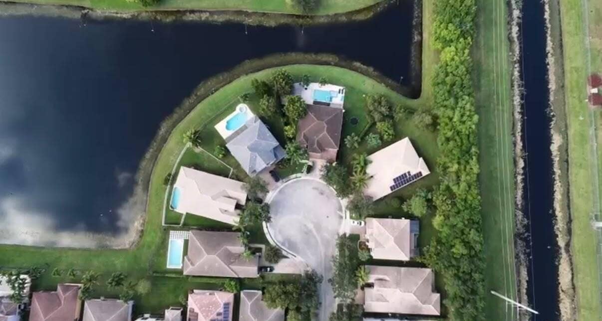 4251 E SENECA Avenue, Weston, Weston, FL 33332 WhatsApp Image 2026-10-05 at 5.05.55 PM
