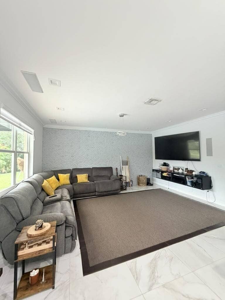 4251 E SENECA Avenue, Weston, Weston, FL 33332 WhatsApp Image 2026-10-05 at 5.05.40 PM