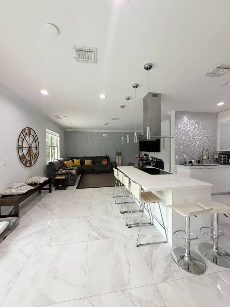 4251 E SENECA Avenue, Weston, Weston, FL 33332 WhatsApp Image 2026-10-05 at 5.05.40 PM