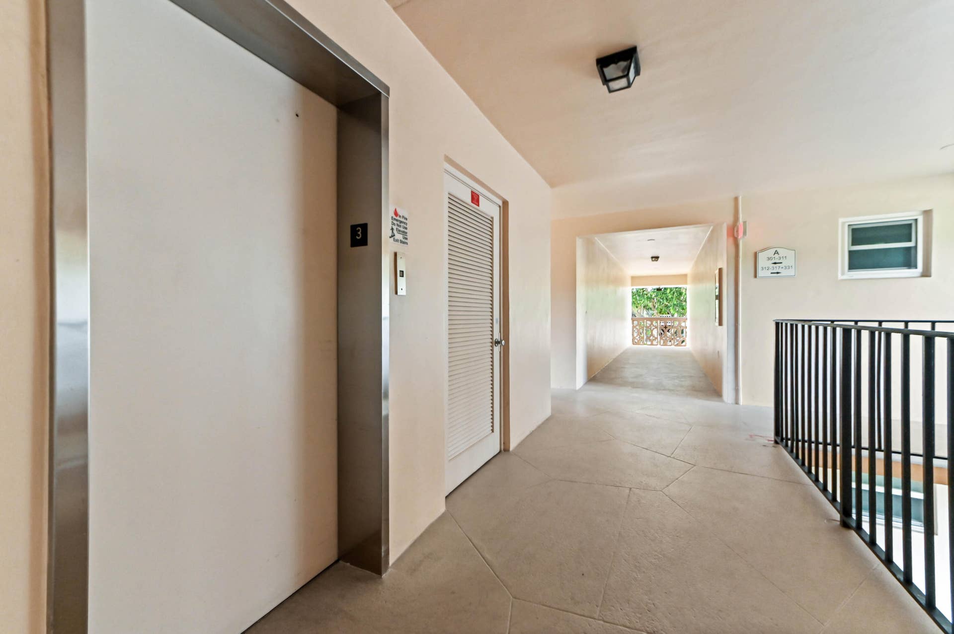 05 Elevator 01