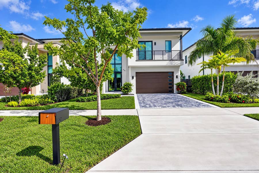 Property photo for 237 NE 11th Street, Delray Beach, FL