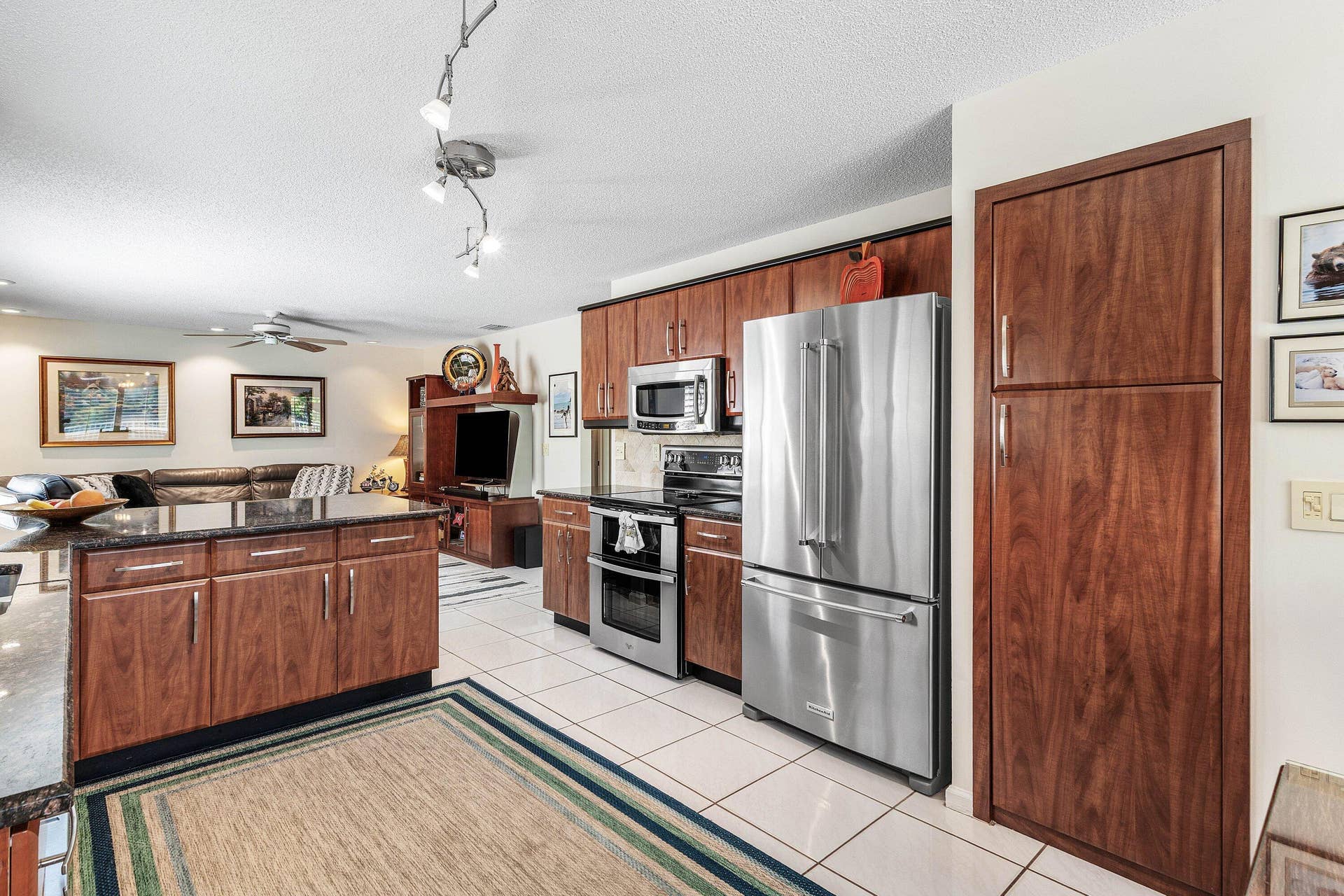 10378 Buena Ventura Drive, Boca Raton, FL 33498 016-10378BuenaVenturaDrive-BocaRaton-FL-
