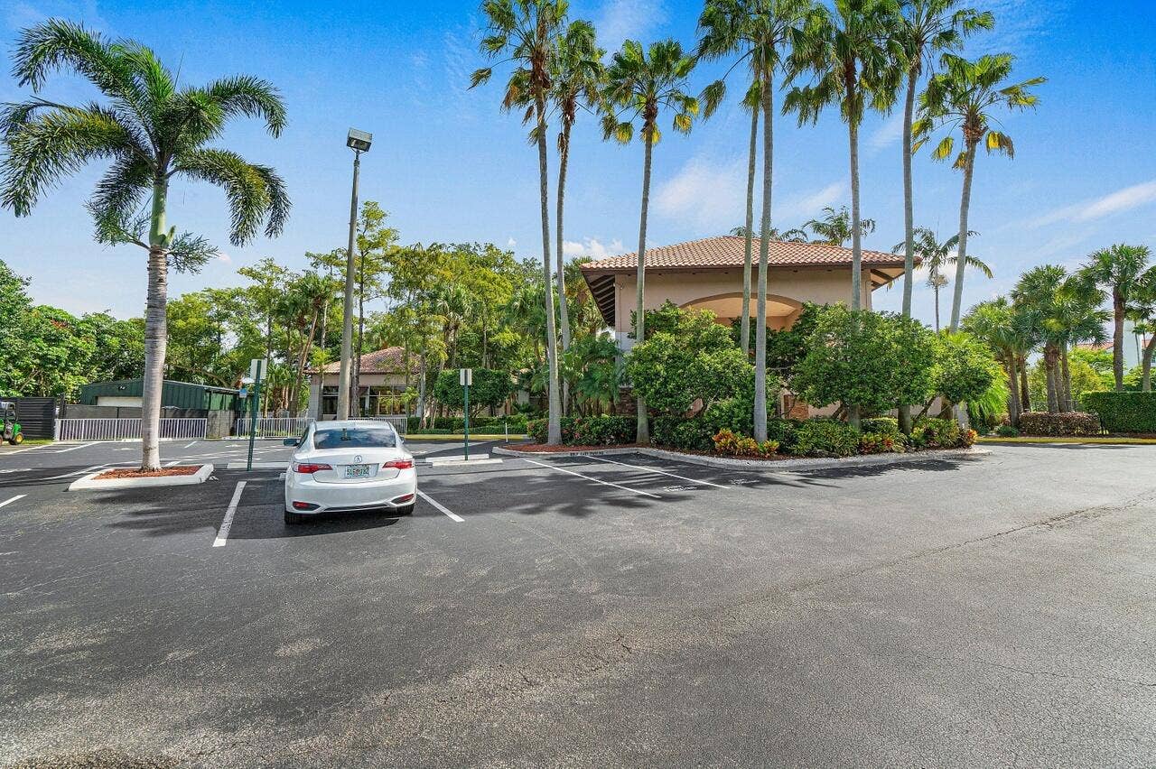 10378 Buena Ventura Drive, Boca Raton, FL 33498 2206124503581336681_48_0