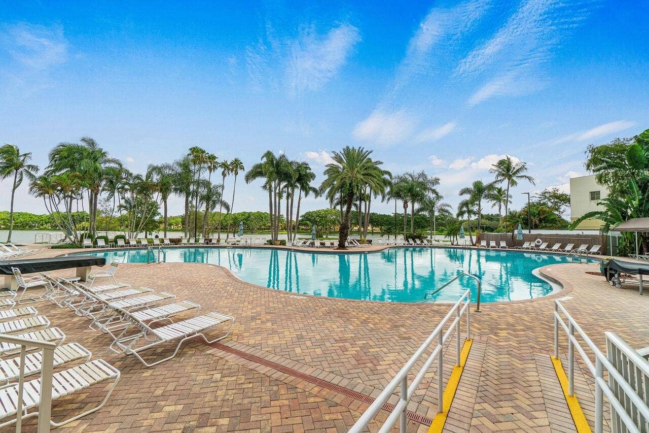 10378 Buena Ventura Drive, Boca Raton, FL 33498 2206124503581336681_54_0