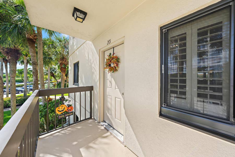 Property photo for 601 SEAFARER Circle, #201, Jupiter, FL