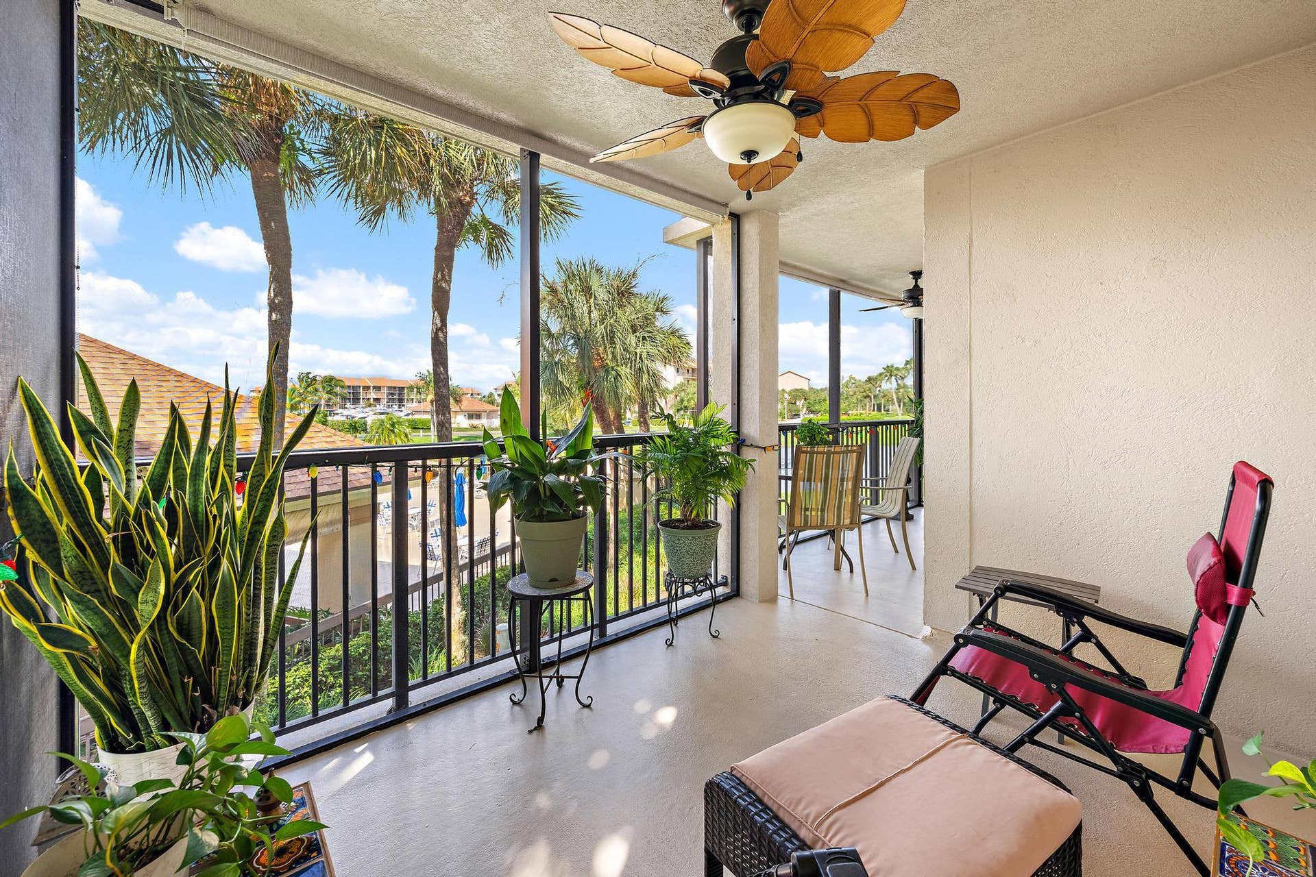 601 Seafarer Cir unit 201-21