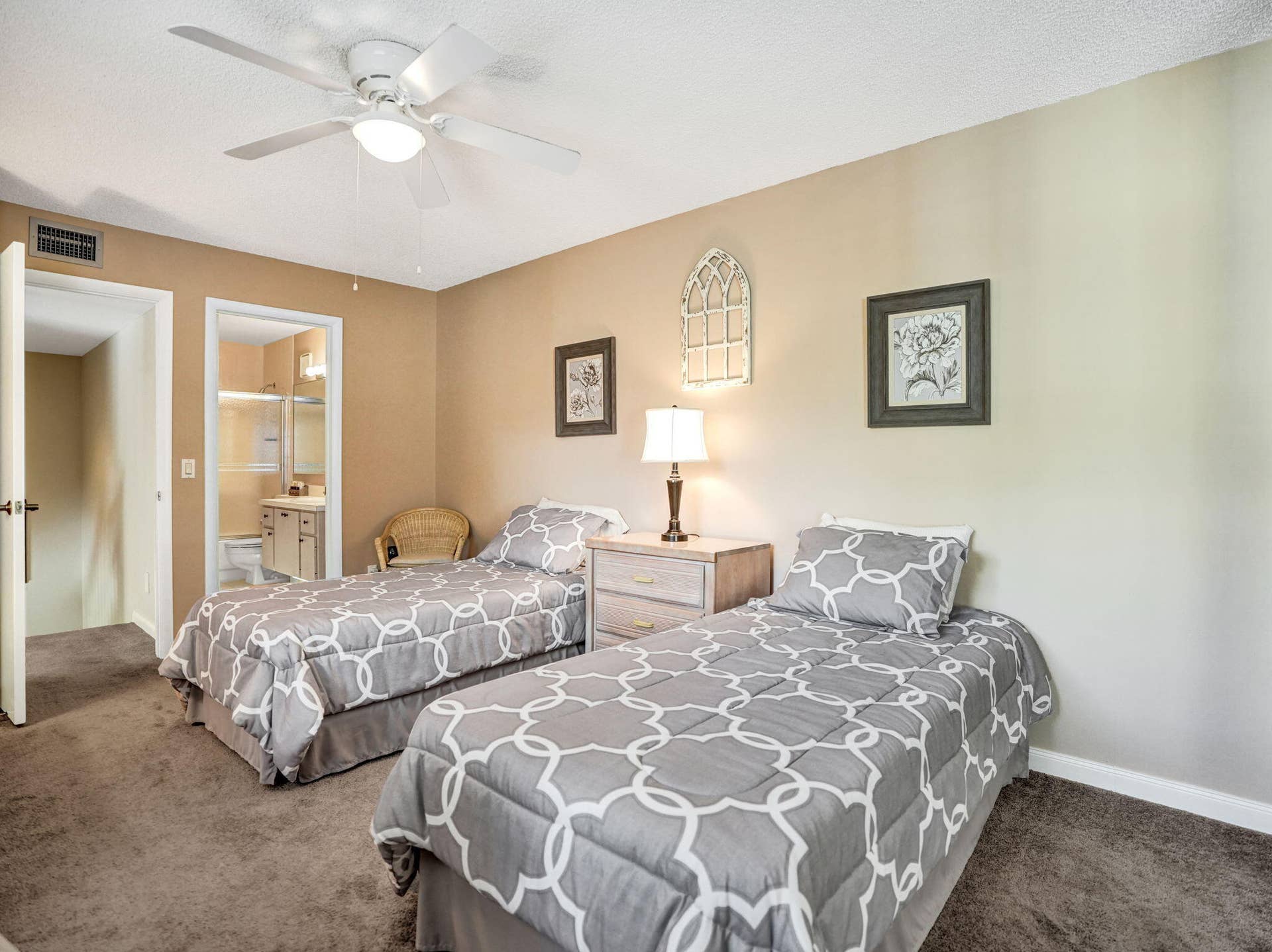 5803 WHEATLEY Court, Boynton Beach, FL 33436 26-web-or-mls-DSC02898