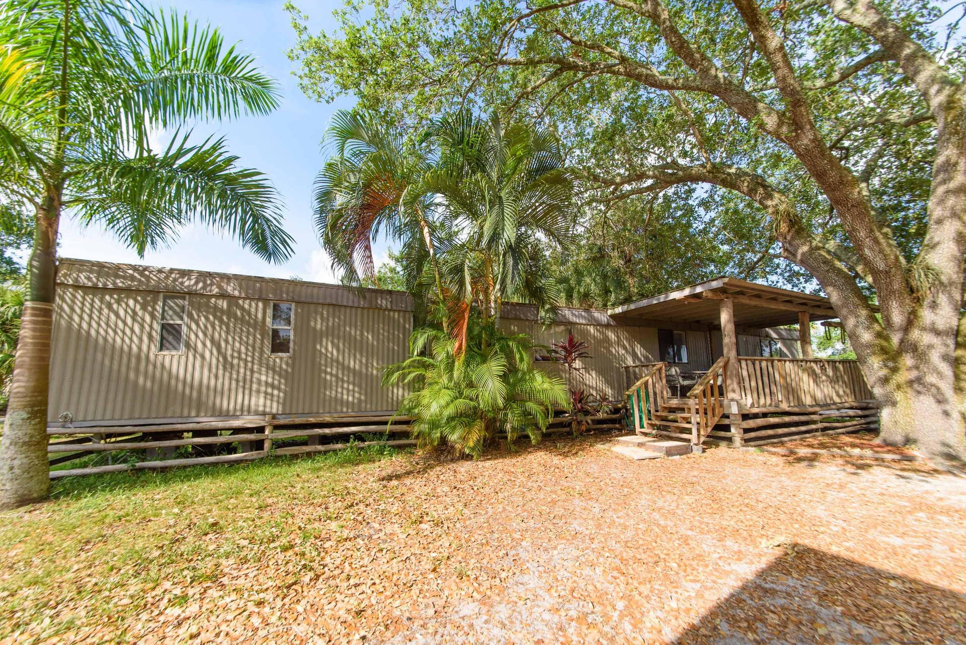 2833 F Road, Loxahatchee Groves, FL 33470 2833 F rd Mobile Home