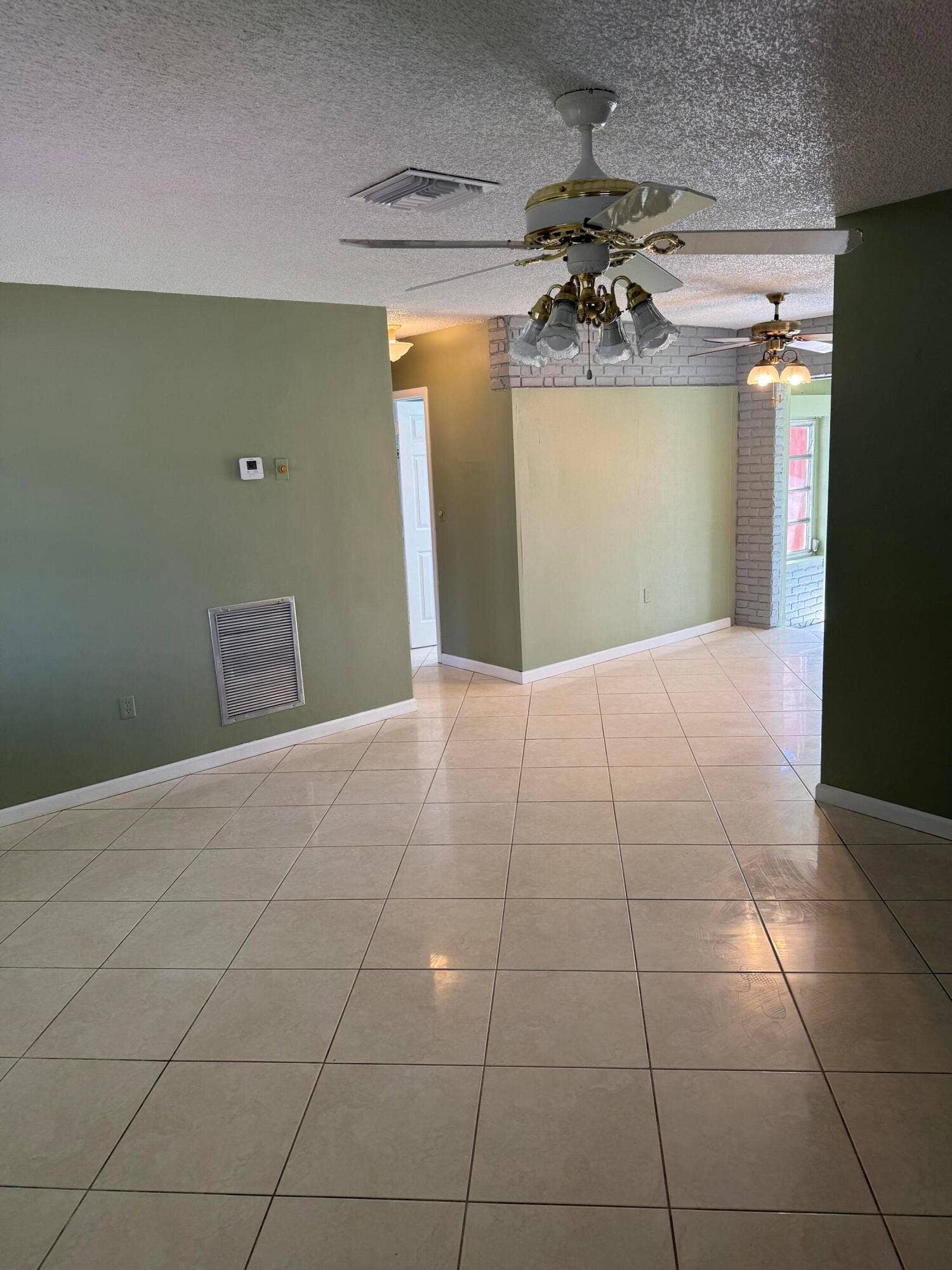 7440 FREEDOM Street, Hollywood, FL 33024 IMG_0329