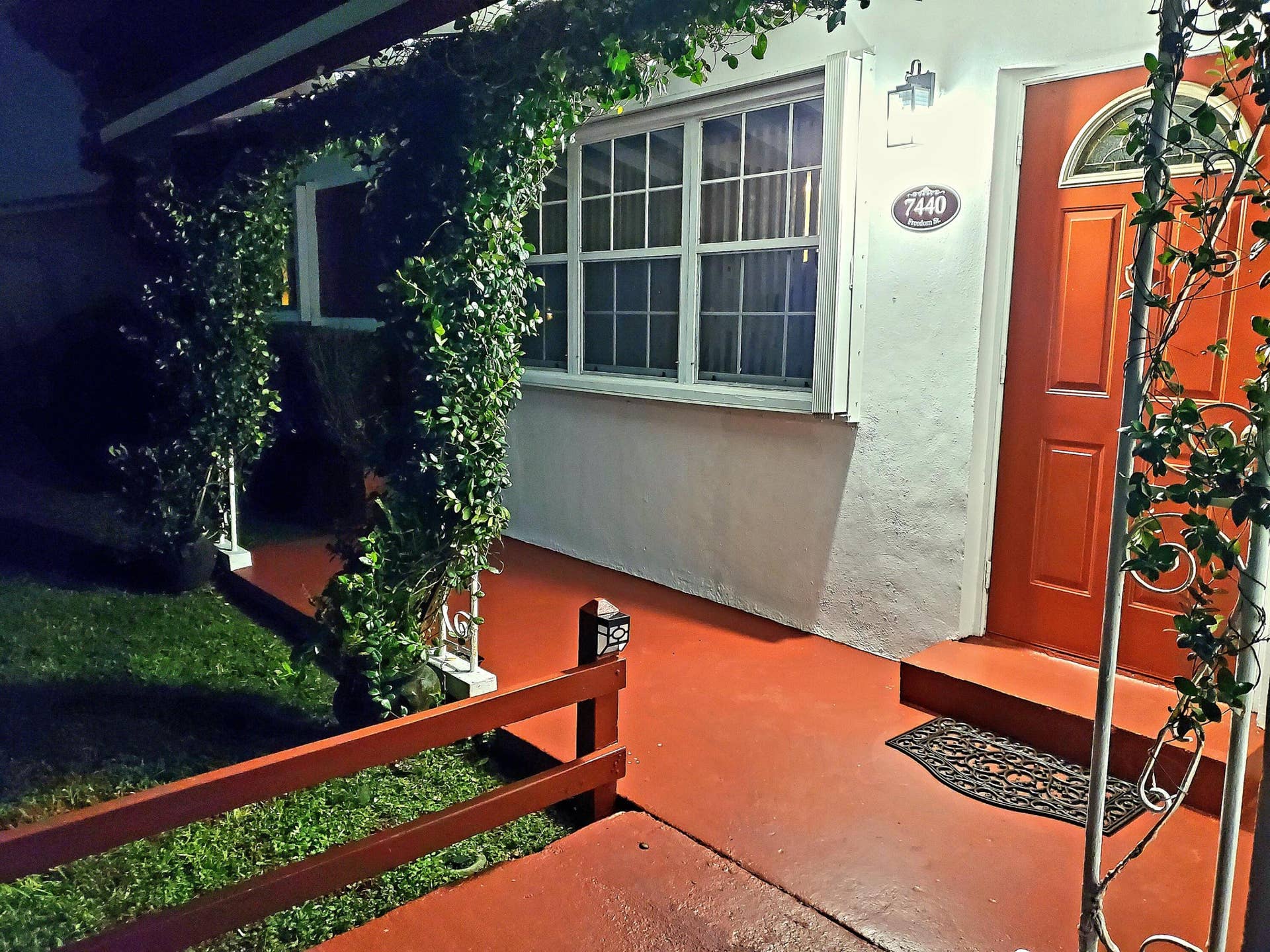 7440 FREEDOM Street, Hollywood, FL 33024 20260930_202913