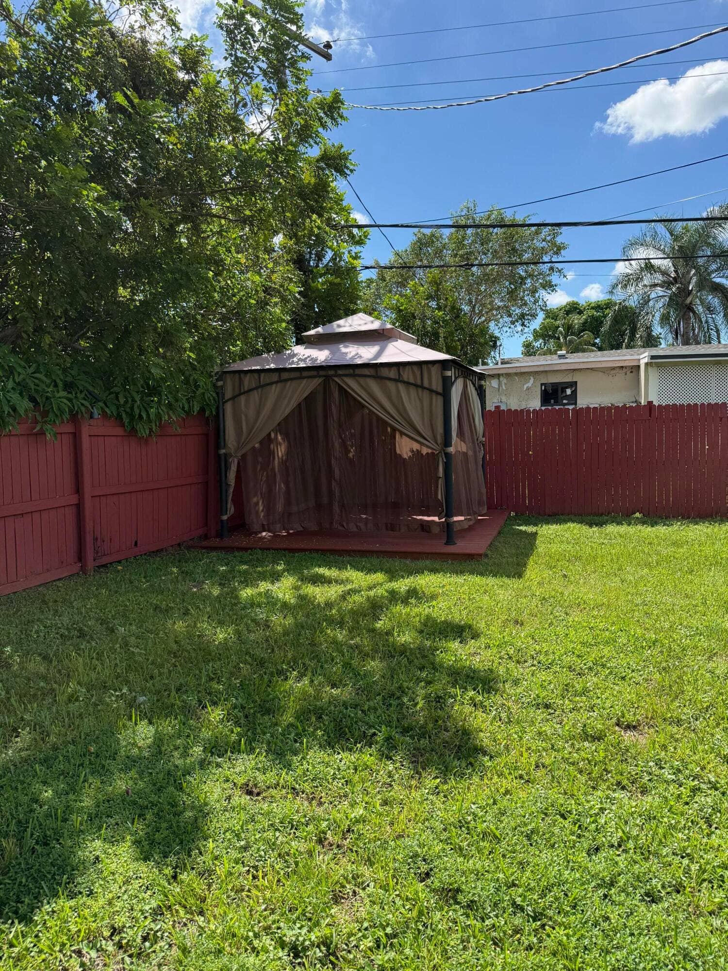 7440 FREEDOM Street, Hollywood, FL 33024 IMG_0343