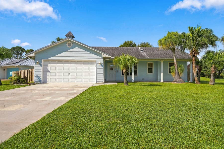 Property photo for 590 NW HAVEN Street, Port St Lucie, FL