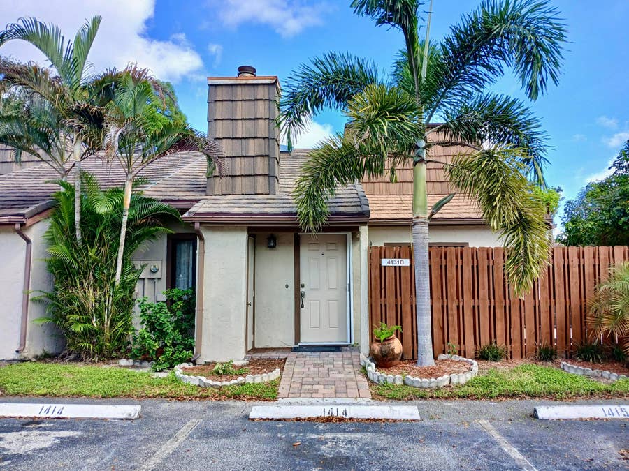 Property photo for 4131 PALM BAY Circle, #D, West Palm Beach, FL