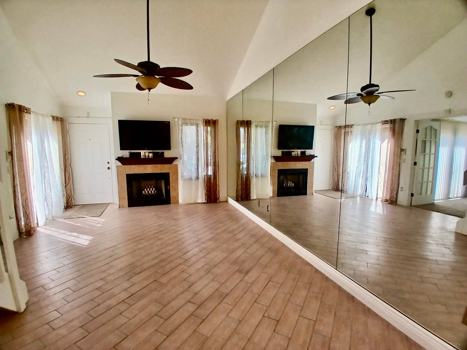 4131 PALM BAY Circle, #D, West Palm Beach, FL 33406 20261005_110736