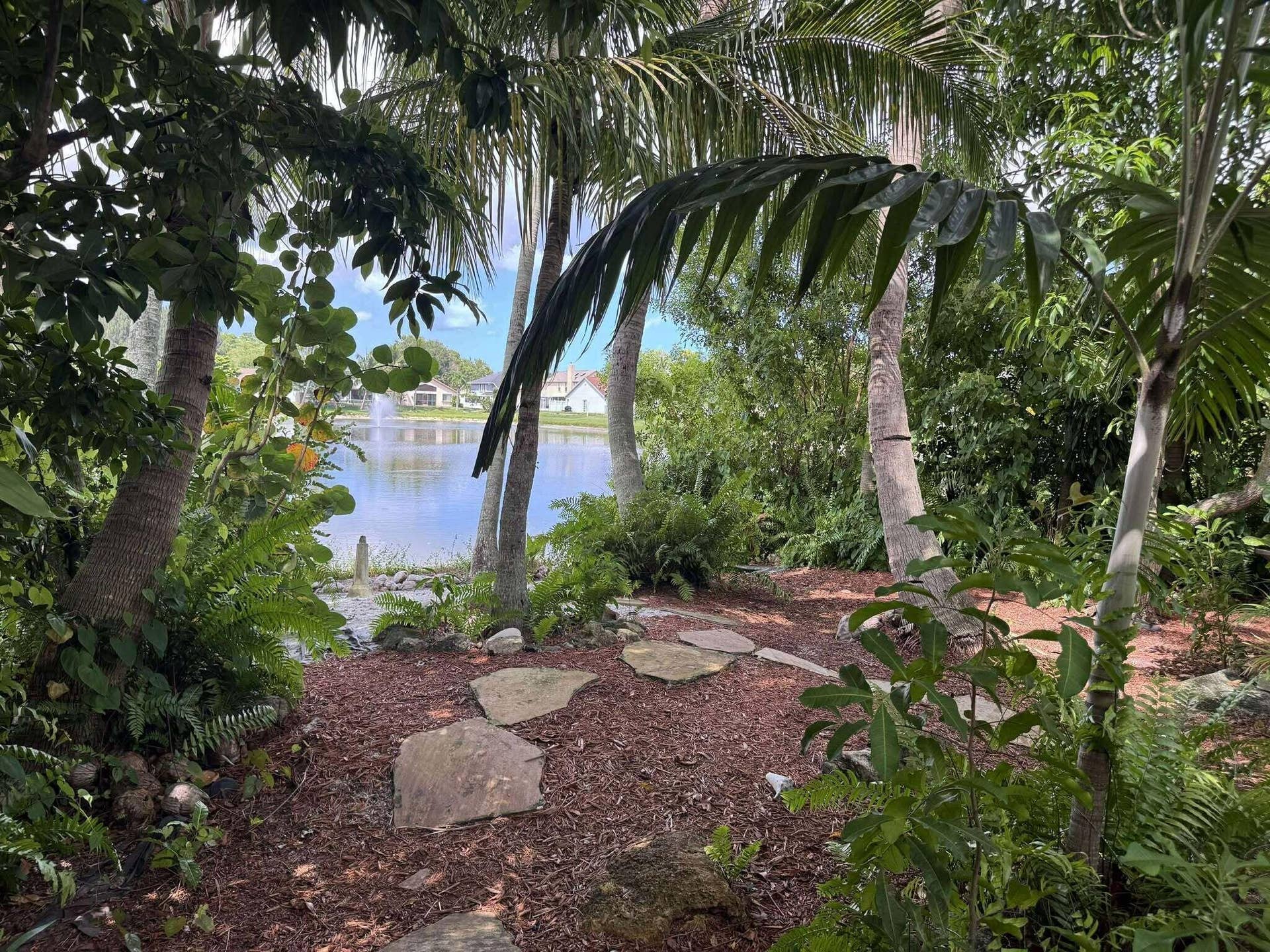 5065 WILLOW POND Road W, West Palm Beach, West Palm Beach, FL 33417 535562618_1057829836516394_8631046219673