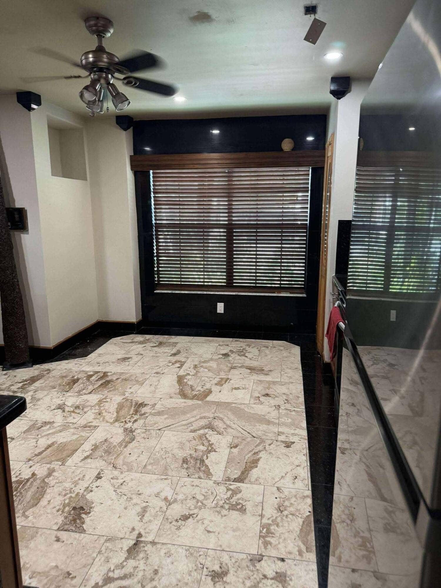 5065 WILLOW POND Road W, West Palm Beach, West Palm Beach, FL 33417 536289915_1330316655484671_9178129267615