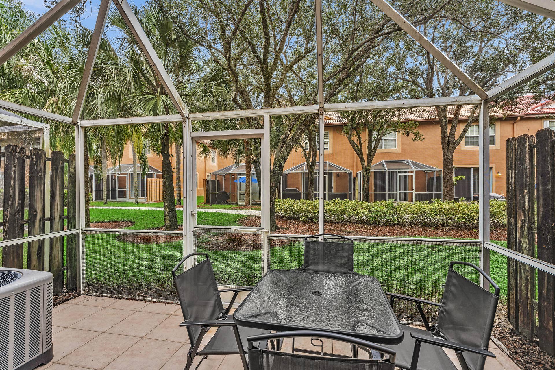 1561 Barcelona Way, Weston, FL 33327 FPP00101