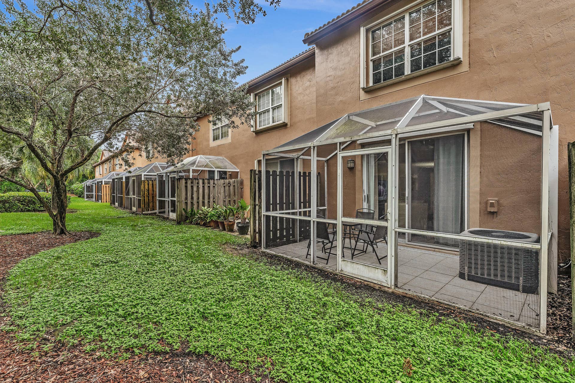 1561 Barcelona Way, Weston, FL 33327 FPP00191