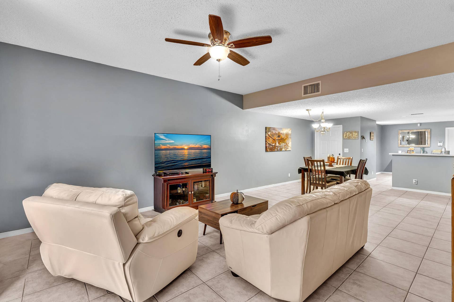 1561 Barcelona Way, Weston, FL 33327 FPP00091