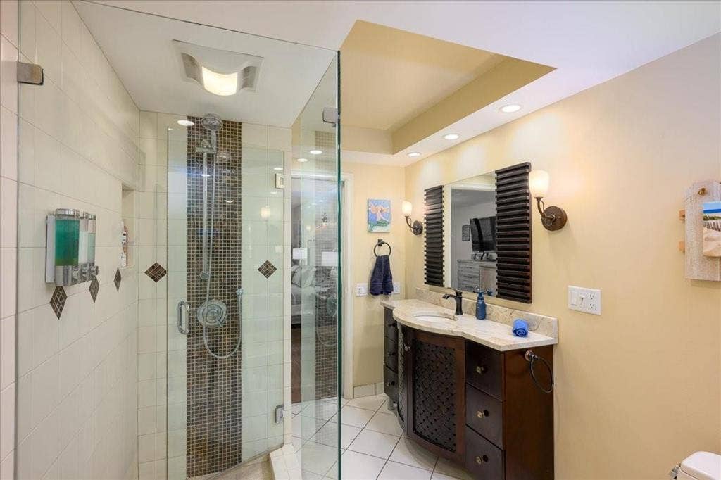 1167 HILLSBORO MILE, #706, Hillsboro Beach, FL 33062 14