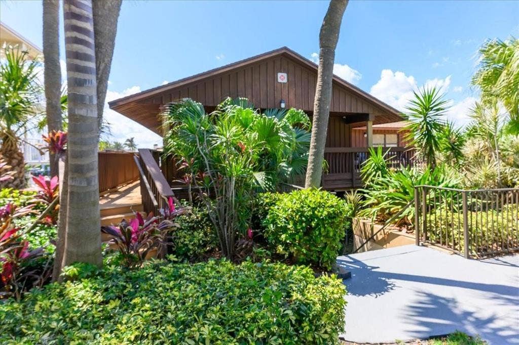 1167 HILLSBORO MILE, #706, Hillsboro Beach, FL 33062 25