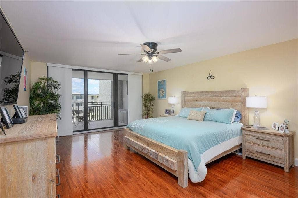 1167 HILLSBORO MILE, #706, Hillsboro Beach, FL 33062 11