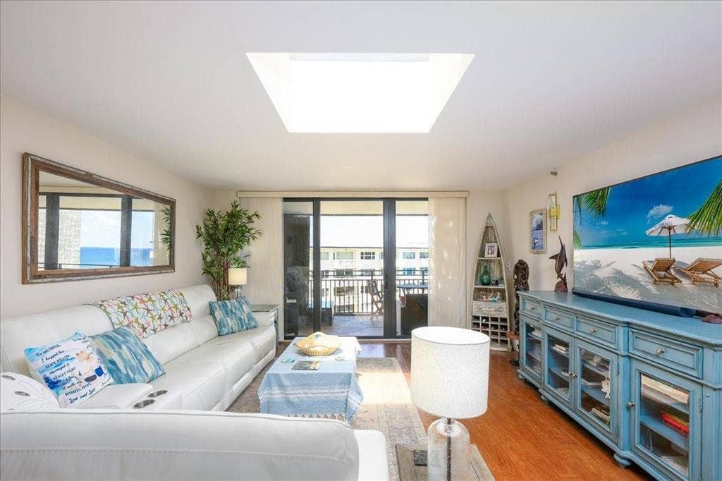 1167 HILLSBORO MILE, #706, Hillsboro Beach, FL 33062 1167h5