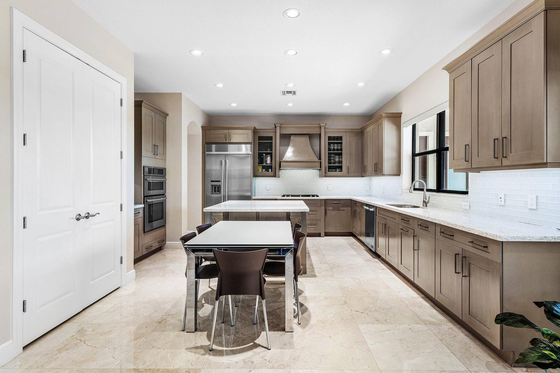 011-11312Northwest81stPlace-Parkland-FL-