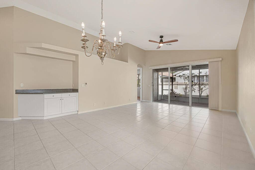 8067 BELLAFIORE Way, Boynton Beach, FL 33472 03 (1)