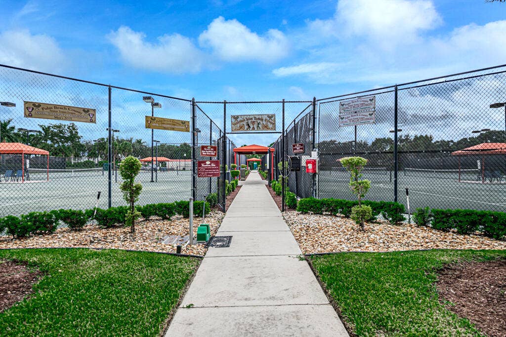 8067 BELLAFIORE Way, Boynton Beach, FL 33472 30 tennis