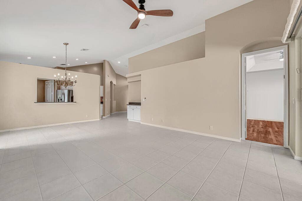 8067 BELLAFIORE Way, Boynton Beach, FL 33472 04 (1)