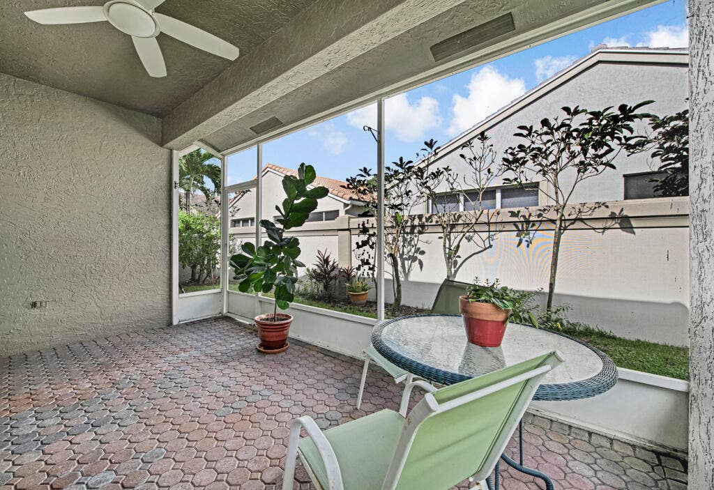 8067 BELLAFIORE Way, Boynton Beach, FL 33472 12