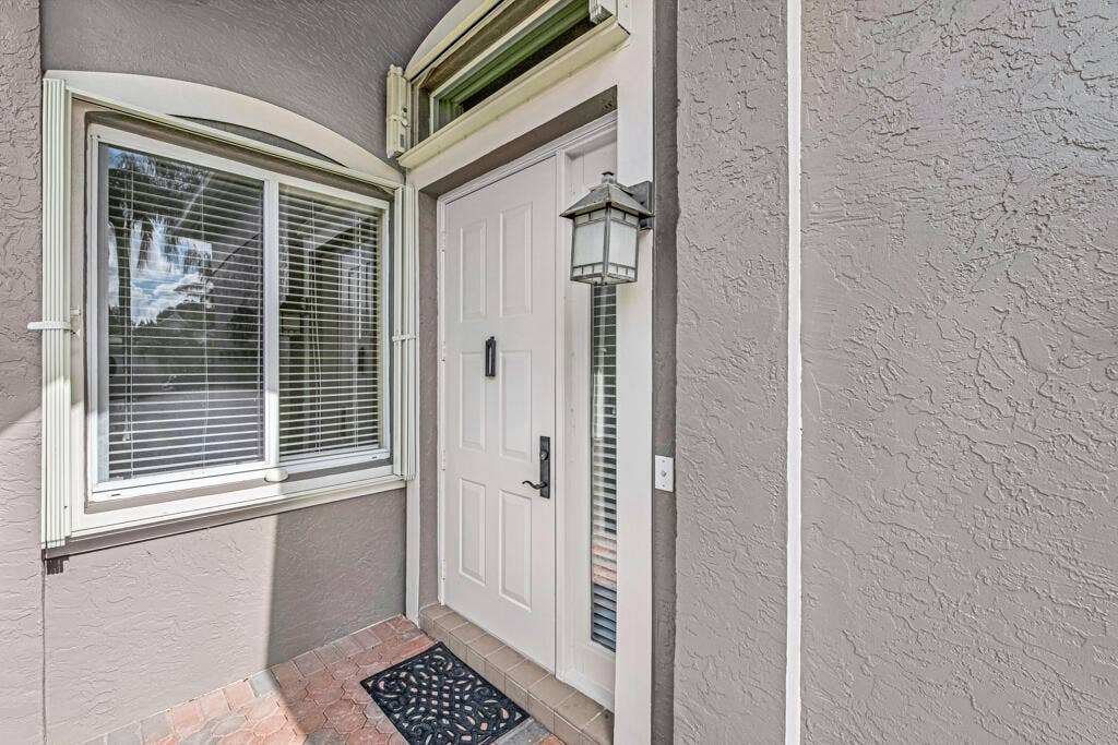 8067 BELLAFIORE Way, Boynton Beach, FL 33472 06