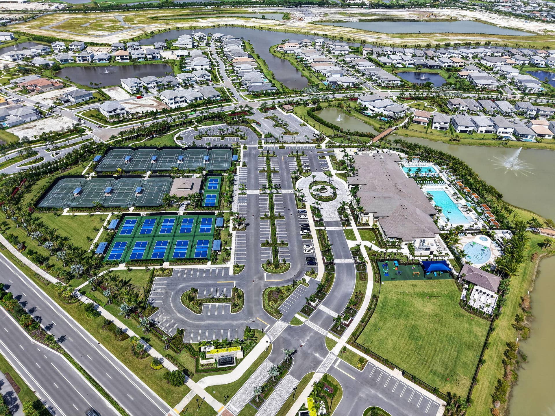 76-web-or-mls-75-print-DJI_2026100514003