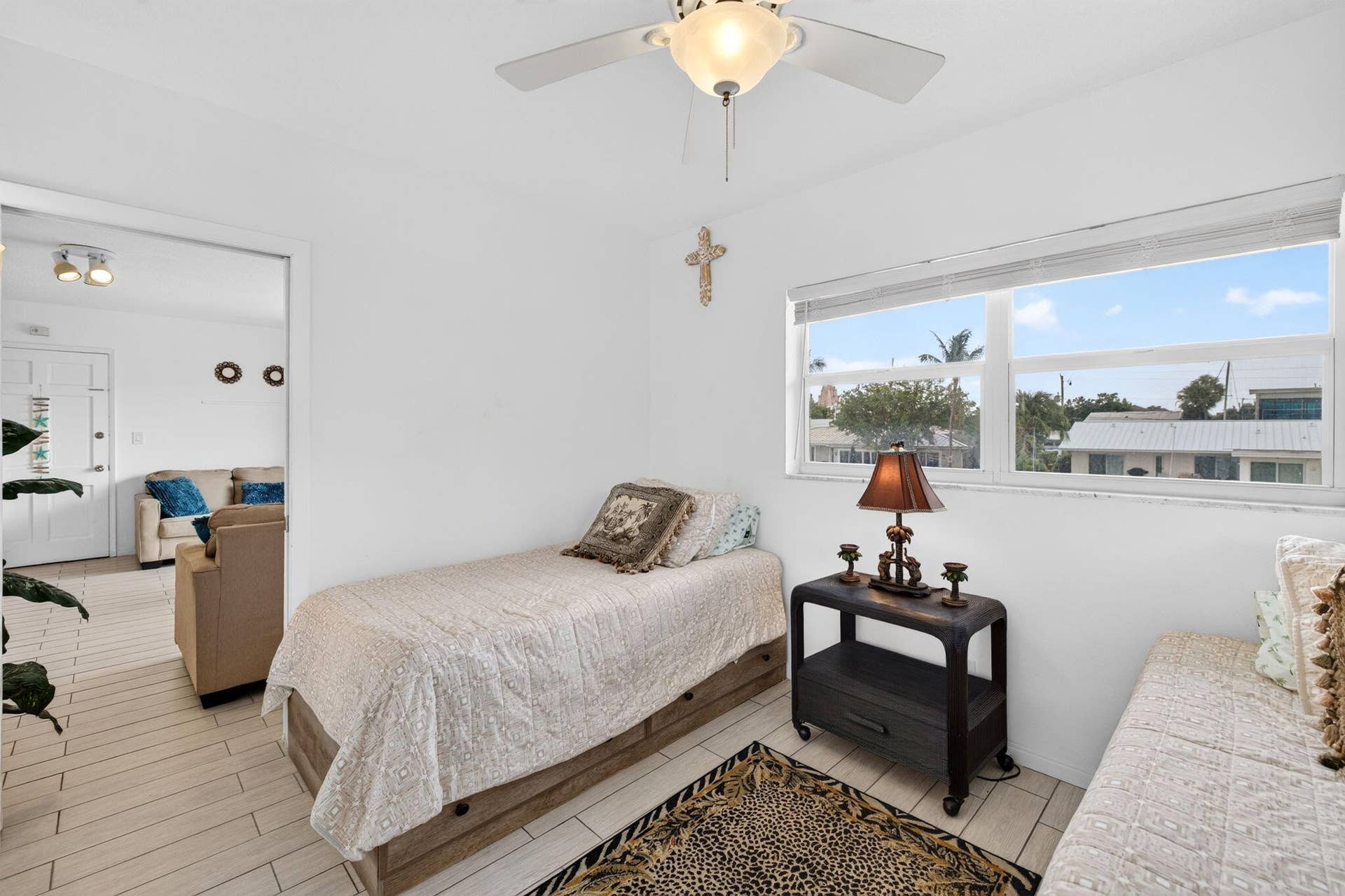 2830 NE 30TH Street, #19, Fort Lauderdale, FL 33306 28-web-or-mls-699A8701