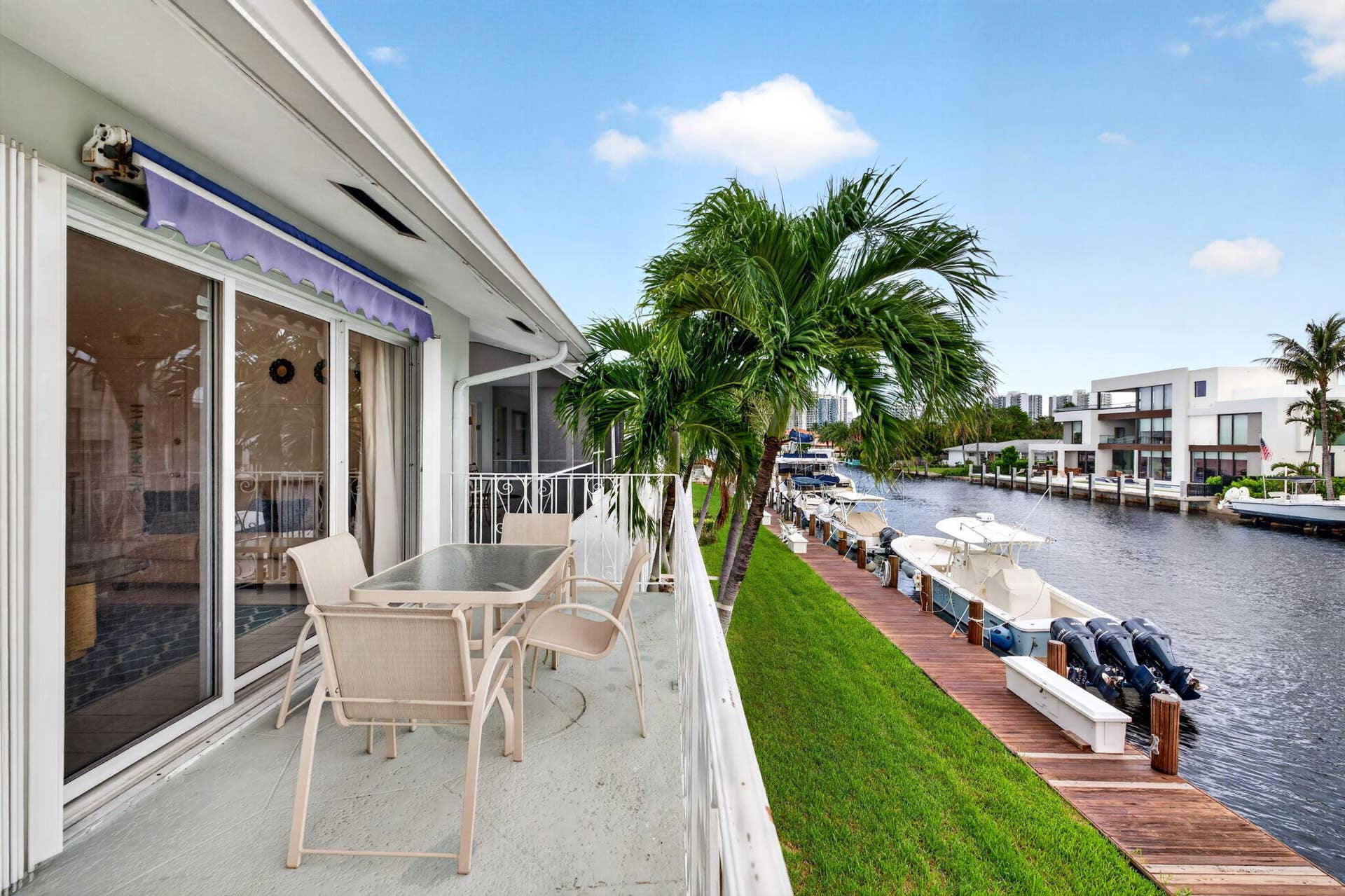 2830 NE 30TH Street, #19, Fort Lauderdale, FL 33306 18-web-or-mls-699A8631