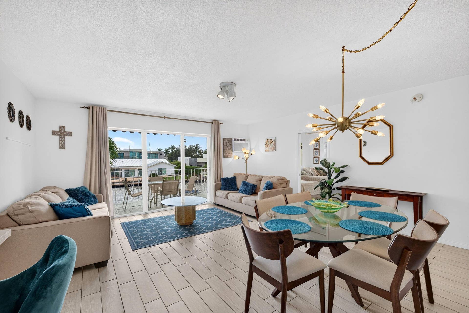 2830 NE 30TH Street, #19, Fort Lauderdale, FL 33306 2-web-or-mls-699A8501
