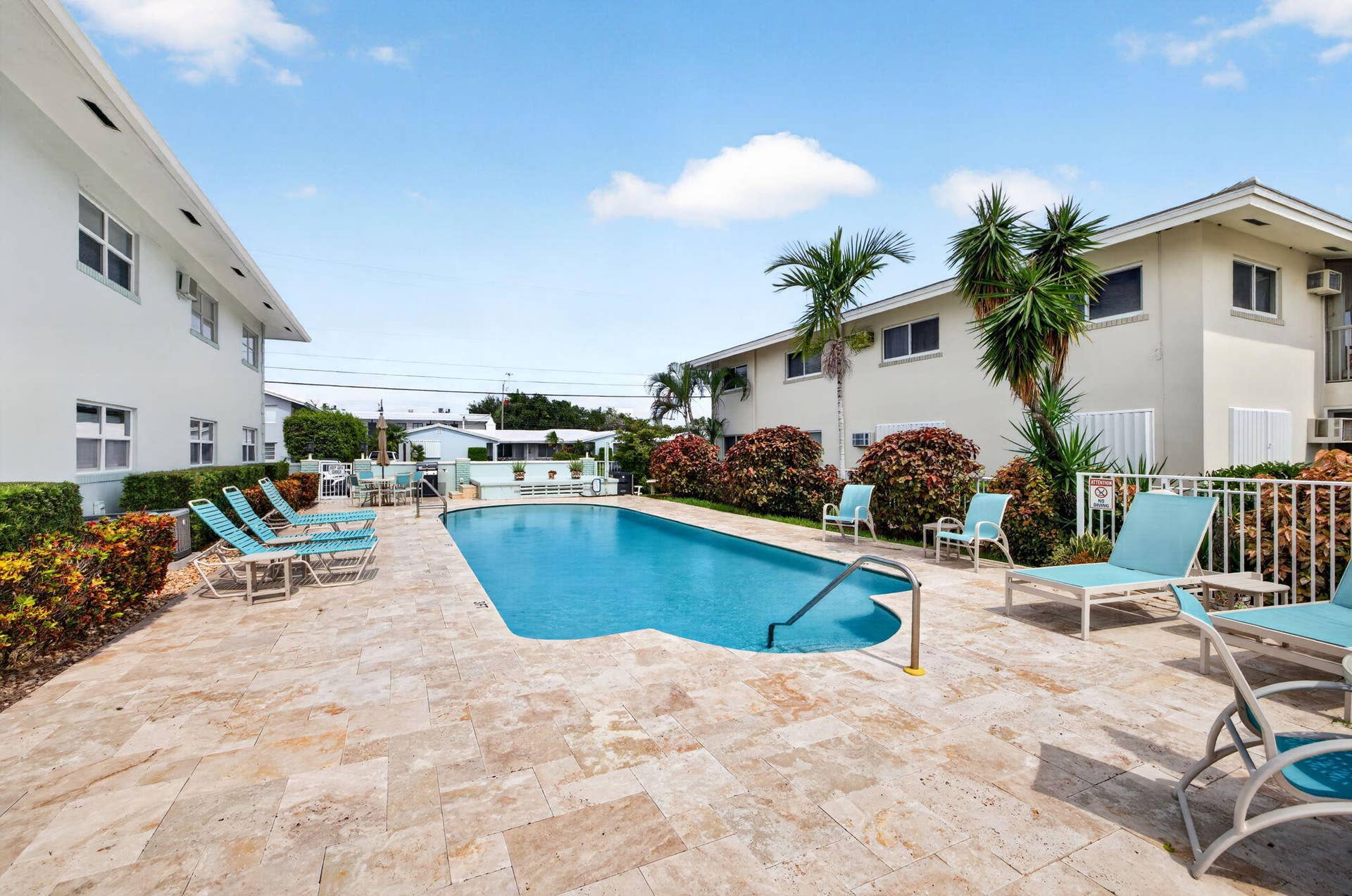2830 NE 30TH Street, #19, Fort Lauderdale, FL 33306 35-web-or-mls-699A8741