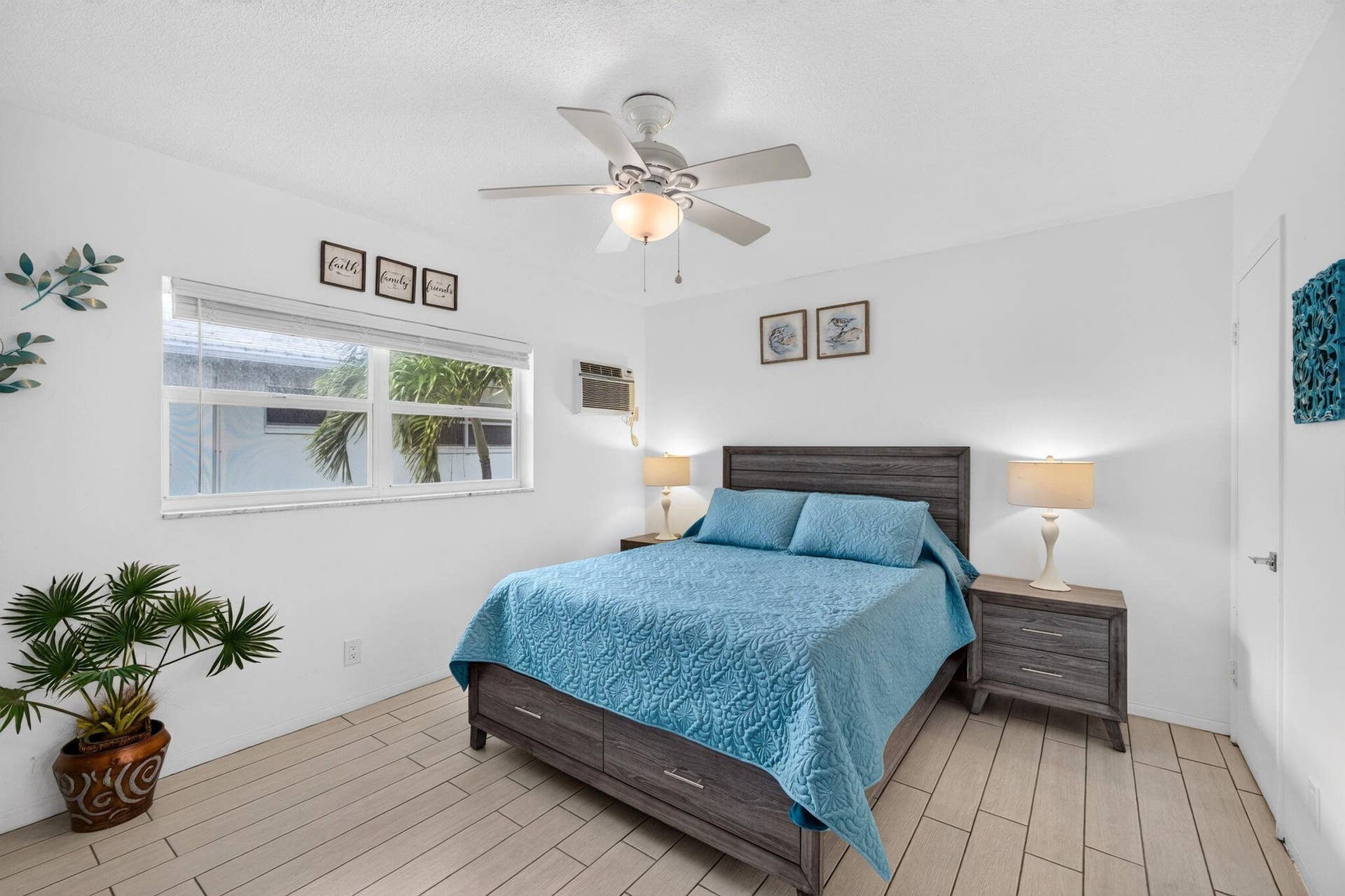 2830 NE 30TH Street, #19, Fort Lauderdale, FL 33306 23-web-or-mls-699A8666