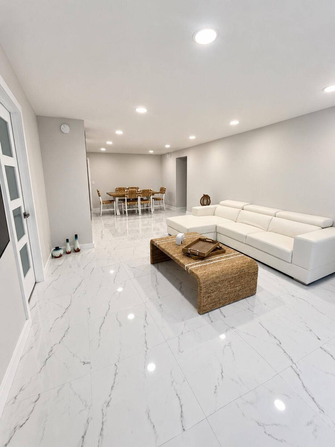 living area 4