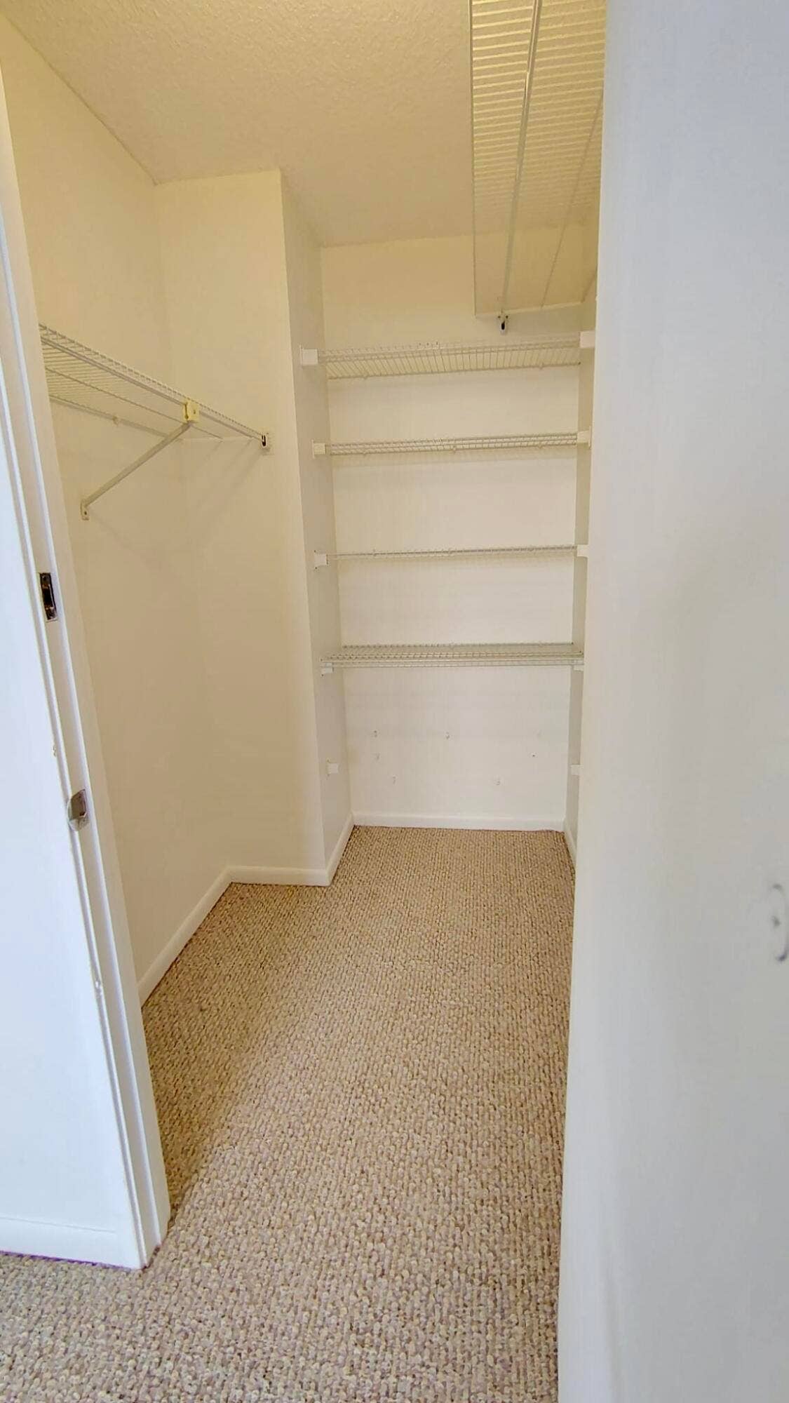 210 174TH Street, #808, Sunny Isles Beach, FL 33160 06d5f9cf-ff9f-4d34-93a7-1069ff954bb9