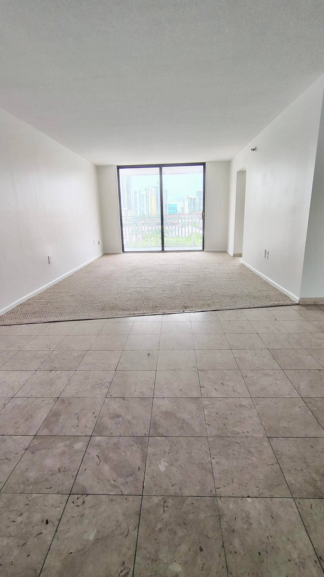 210 174TH Street, #808, Sunny Isles Beach, FL 33160 24cb25b1-3c62-42d2-9a2c-779486f29678