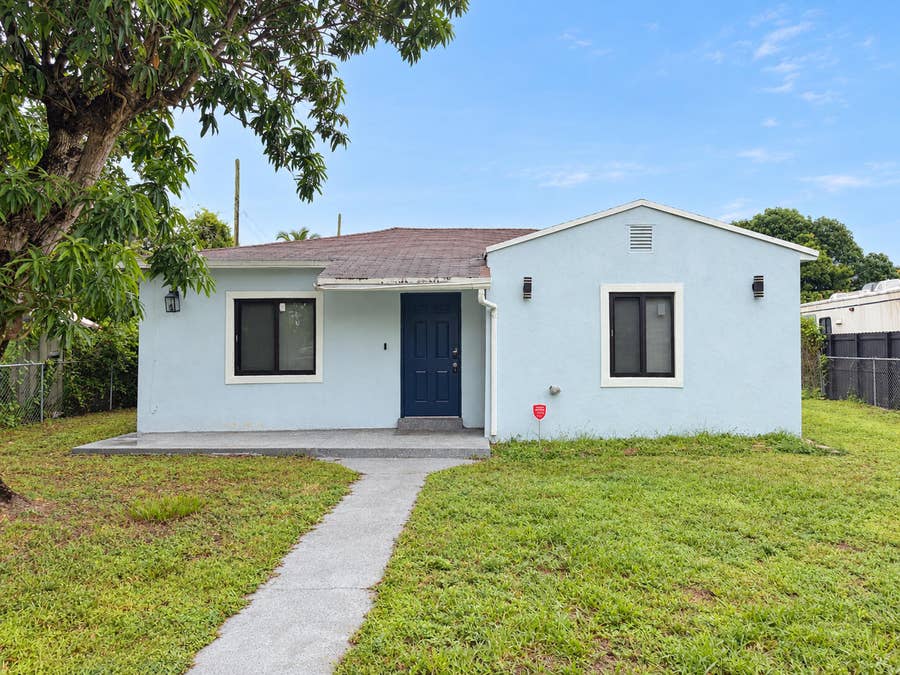 Property photo for 925 NW 121st Street, North Miami, FL