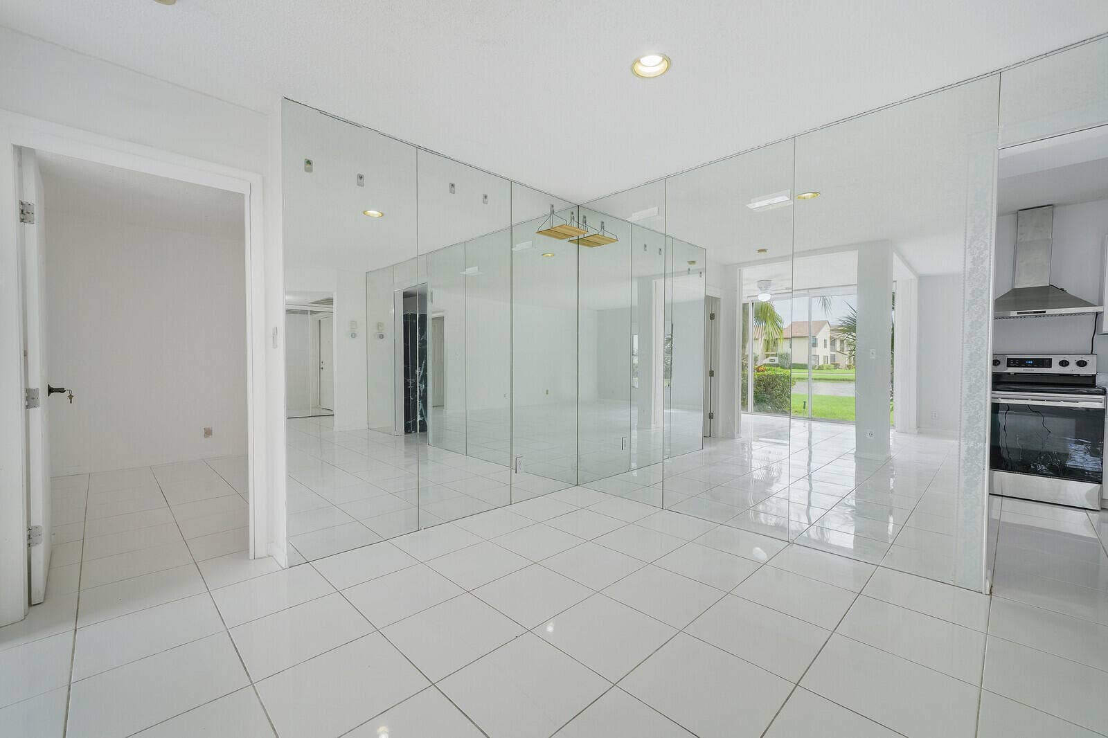8577 Boca Glades Boulevard W, #D, Boca Raton, FL 33434 Dining Area