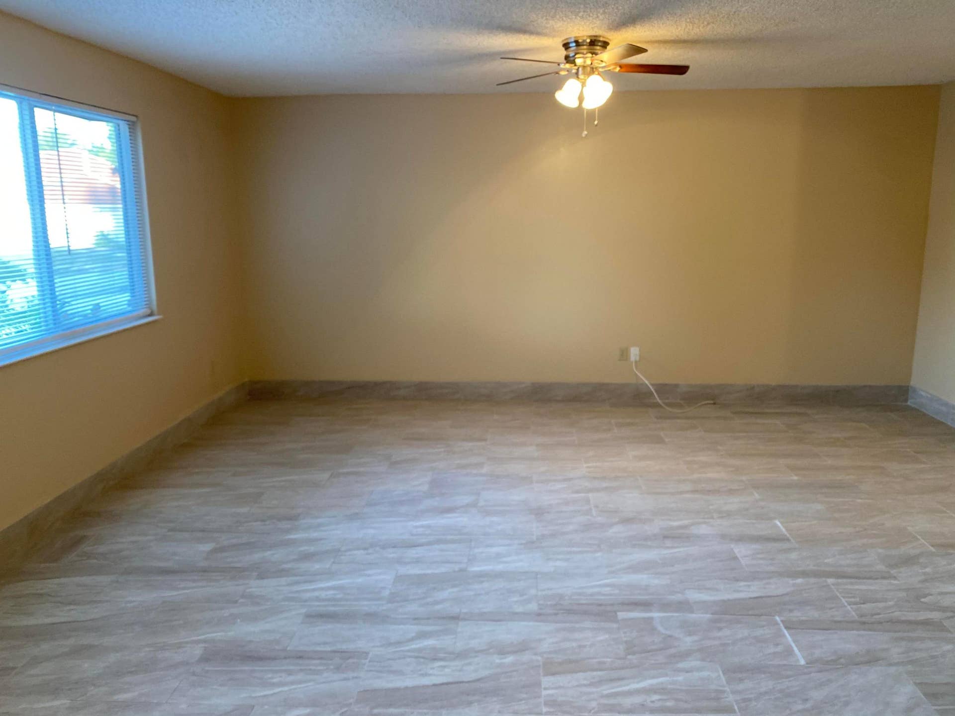 5096 NW 5th Street, Delray Beach, FL 33445 Living area